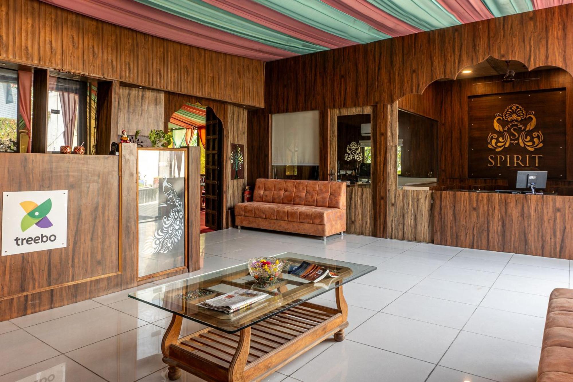 Hotel Treebo Spirit Residency Udaipur Esterno foto